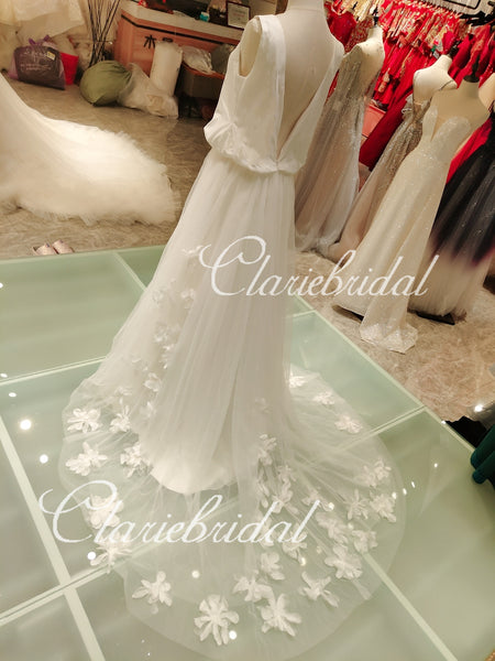 Feedback for Appliques A-line Wedding Gown