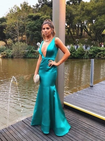 mermaid prom dresses 2020 Reflective V-Neck White sparkly mermaid dress with Spaghetti Straps