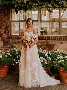 Spaghetti Straps A-line Wedding Dresses, Simple Appliques Lace Wedding Dresses