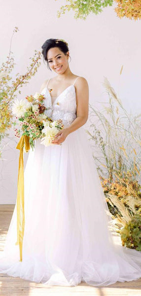 Spaghetti Straps V-neck Long Wedding Dresses, A-line Appliques Bridal Gowns