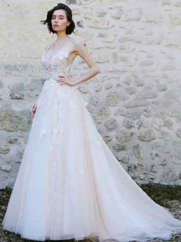 V-neck Ivory Lace Tulle Wedding Dresses, Appliques Wedding Dresses, Bridal Gown