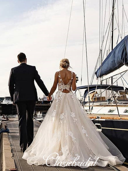 V-neck A-line Lace Tulle Rmantic Chic Long Wedding Dresses