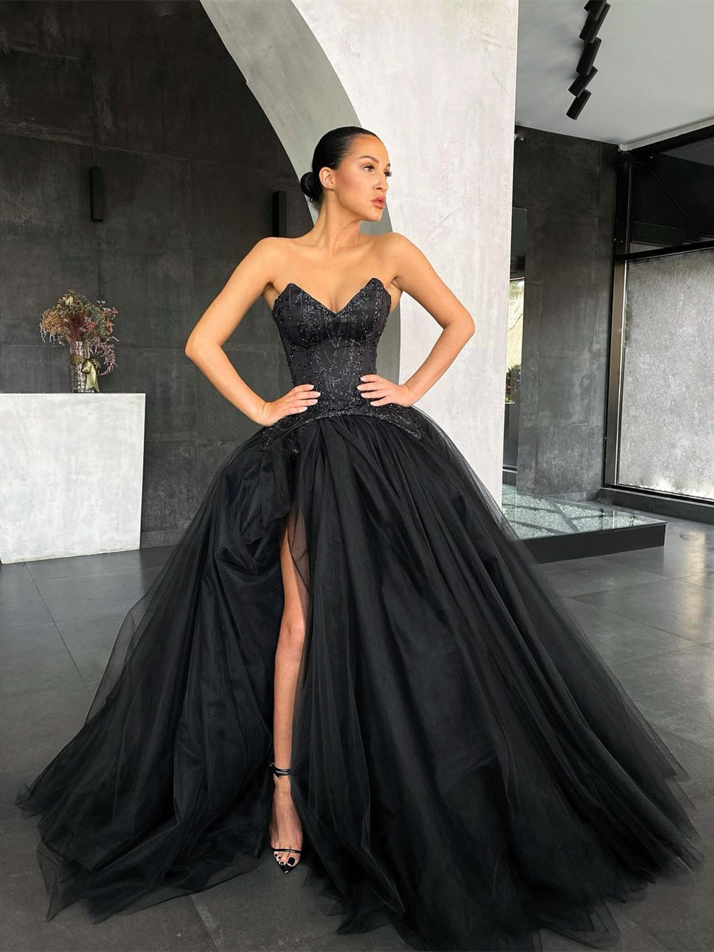 V-neck Long Ball Gown Black Prom Dresses, Lace Tulle Prom Dresses, Newest Prom Dresses