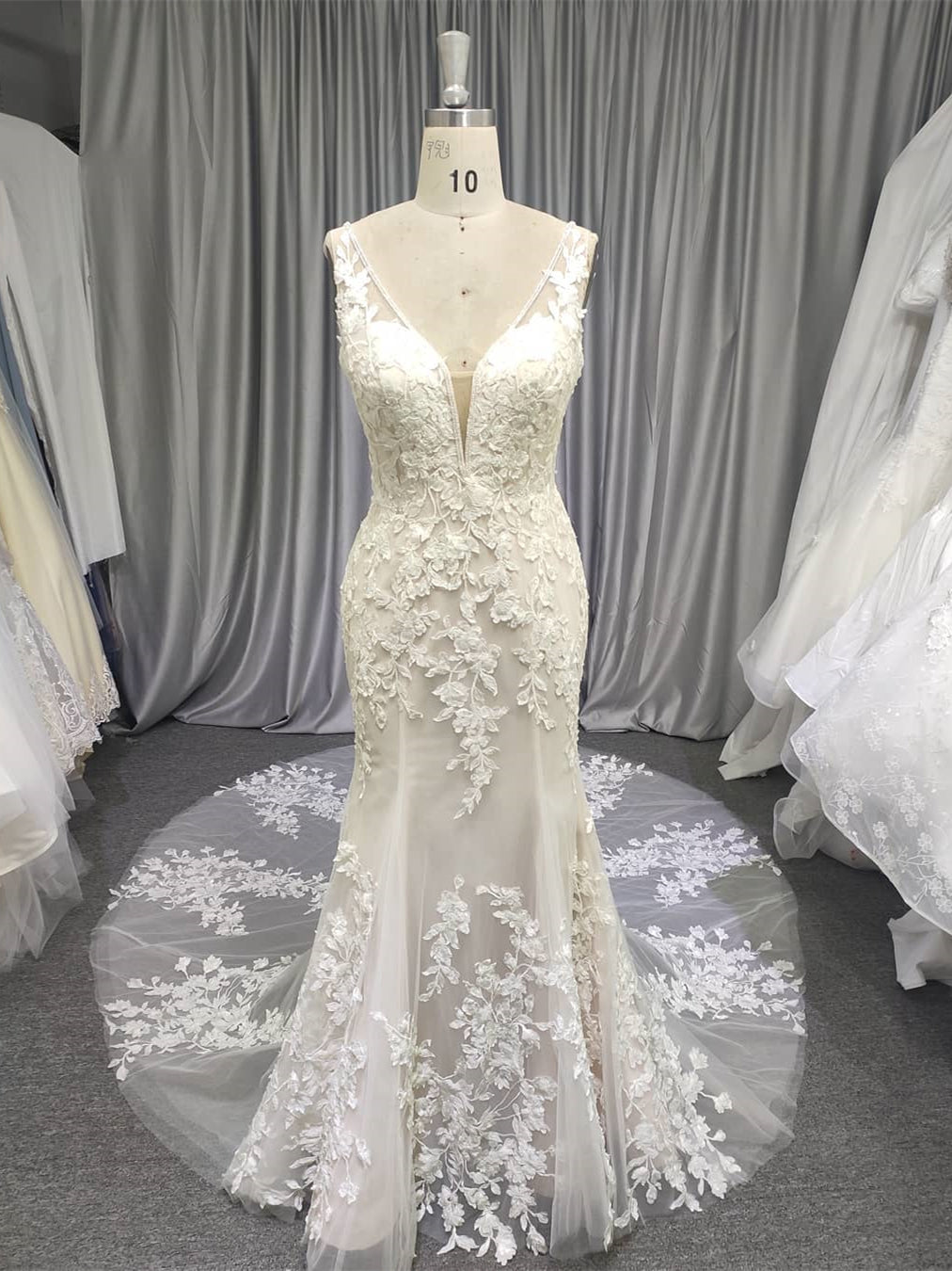 V-neck Lace Tulle Wedding Dresses, Long Wedding Dresses, Bridal Gown, Mermaid Wedding Dresses, Popular Wedding Dresses